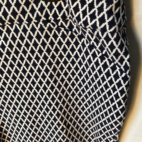 Charter Club Cropped Pants Black & White - Picture 5 of 14